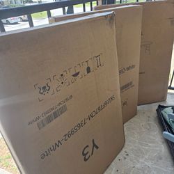 6 left! 6ft Folding tables