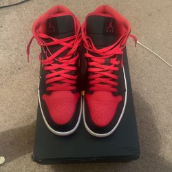 Jordan 1s Sz 13