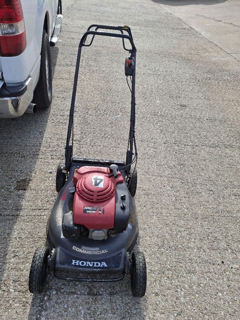 Honda Mower Comercial