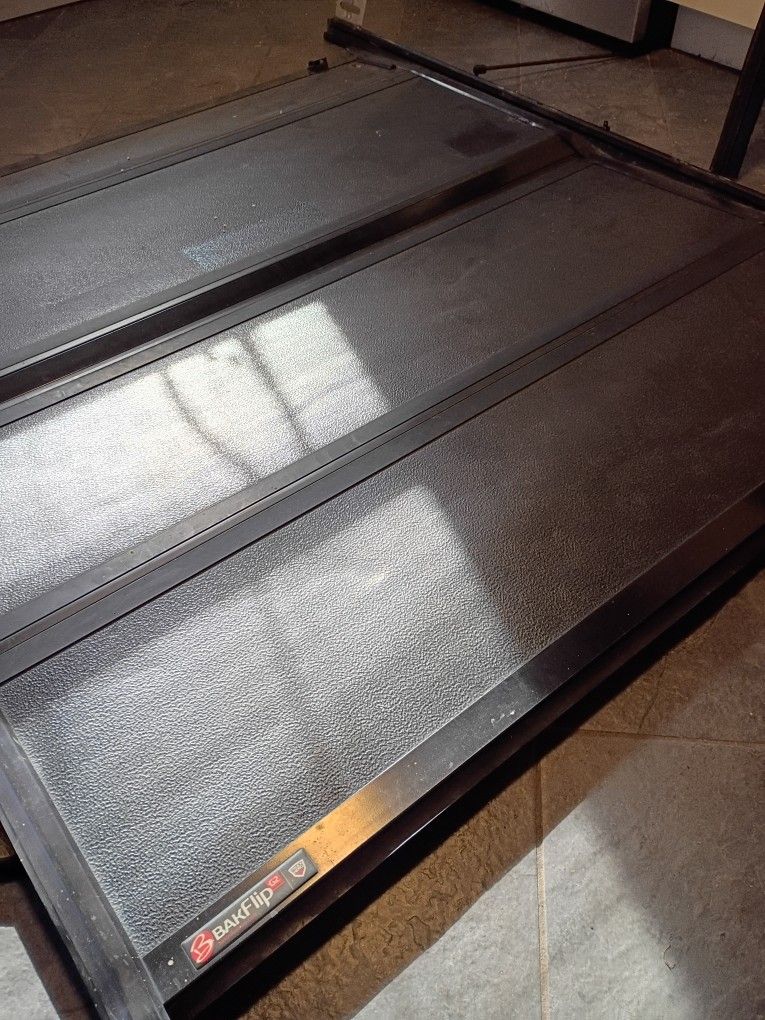 BakFlip G2 (Truck Herd) Hard Cover (OBO)