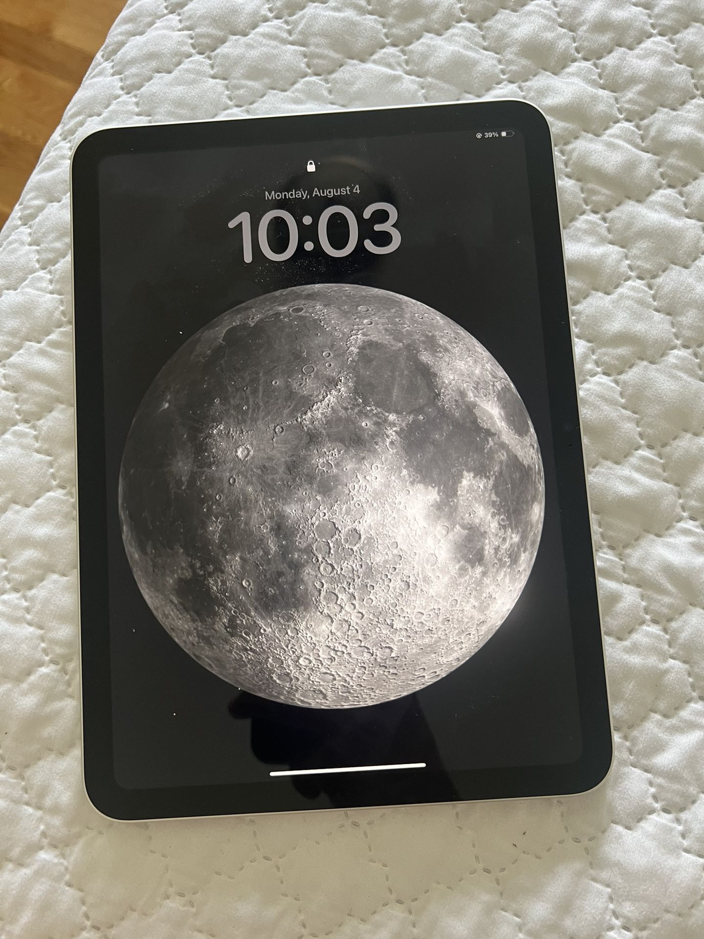 iPad (A16)