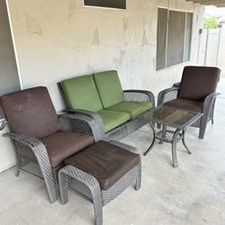 Outdoor Patio Furniture Set 