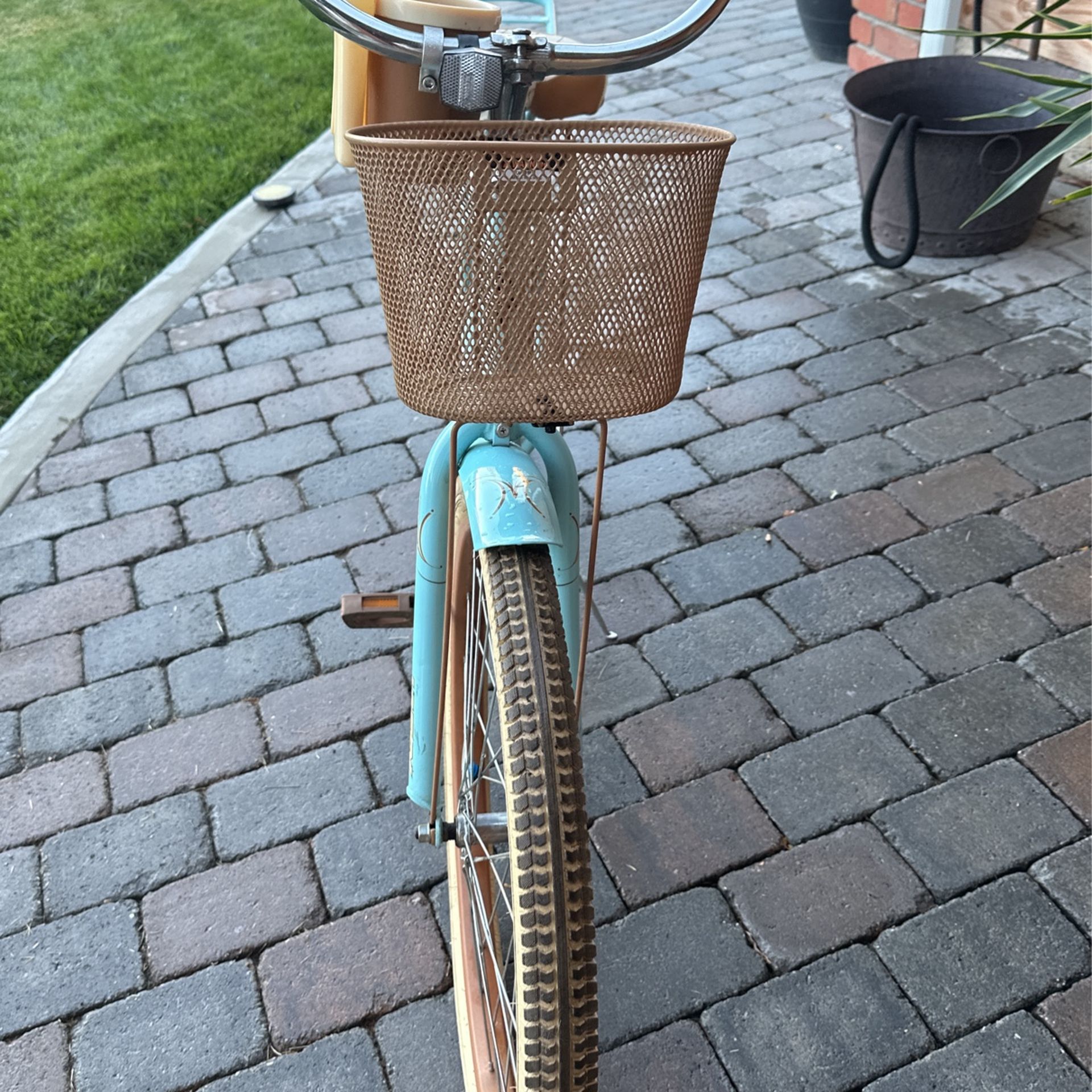 Huffy Nel Lusso Bike