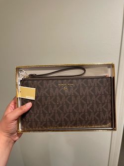 MK Wristlet