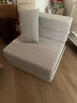 Gray foldable chair