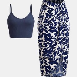 Crop Top And Skirt Outfit 
