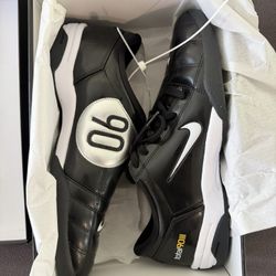 T90 Black Nike Low Indoor New 