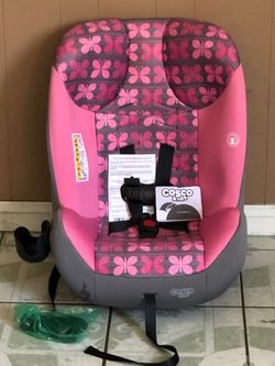 BRAND NEW CONVERTIBLE CAR SEAT!!!!!