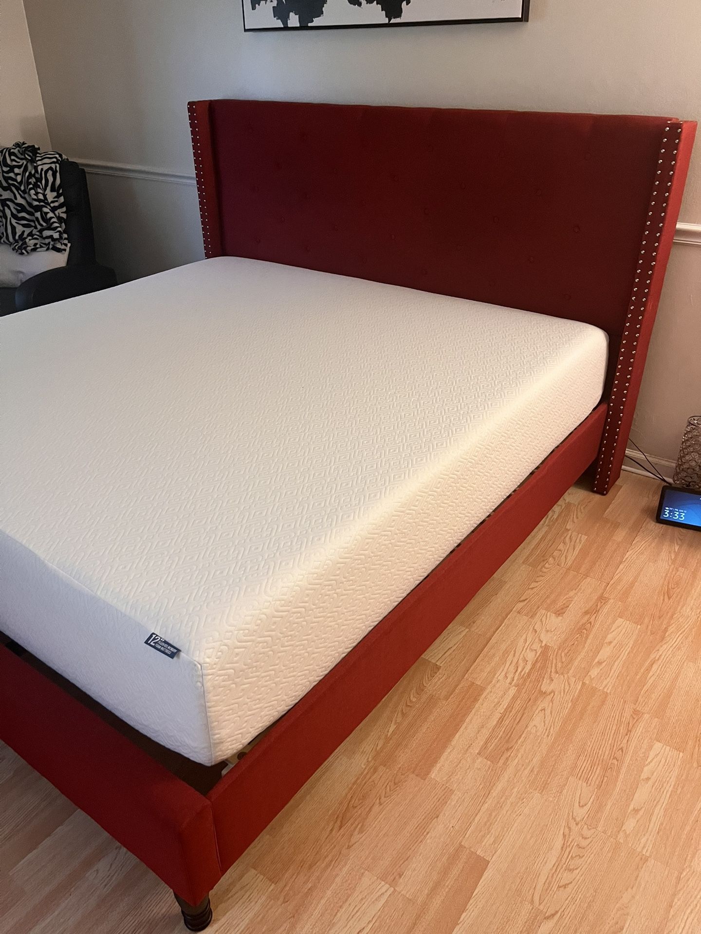 King Bed & Mattress