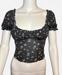 Urban outfitters Black floral crop top
