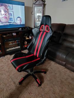 Reclineable Gaming Chair