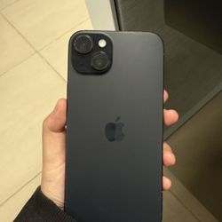 iPhone 15 Plus 128 GB AT&T
