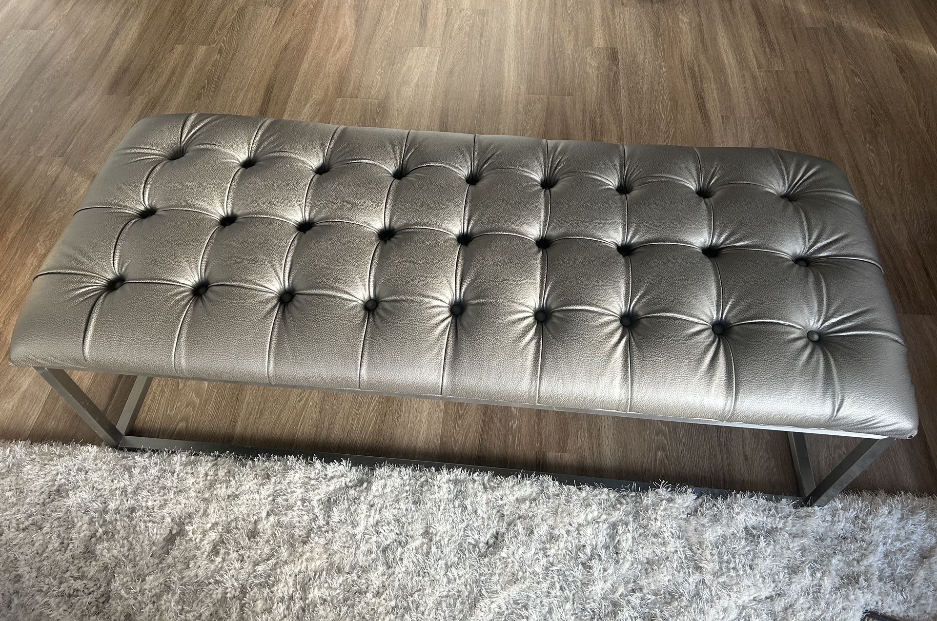 Tufted Bench