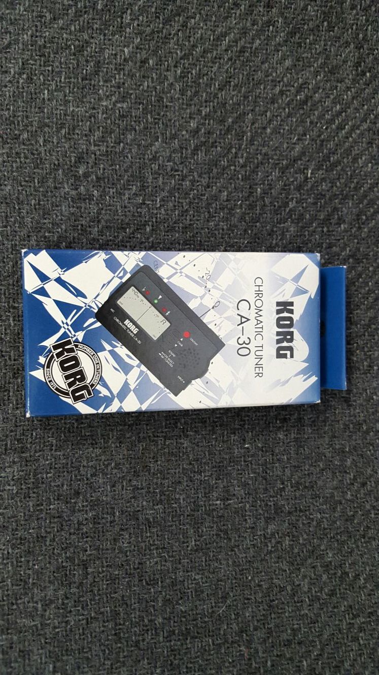 KORG Chromatic Tuner CA-30
