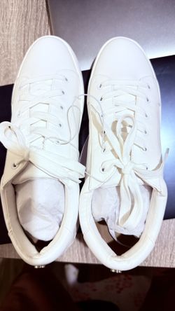 Steve Madden Shoe