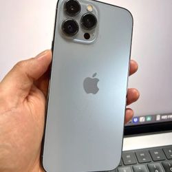 iPhone 13 Pro Max Unlocked 