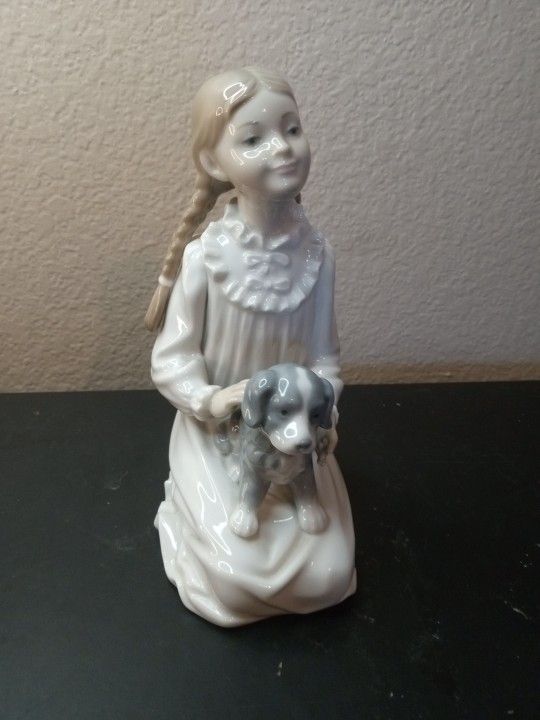 EXQUISITE Nao Porcelain Lladro Style 8" GIRL WITH DOG Figurine From Spain
