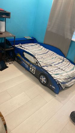 Kids bed with mattress