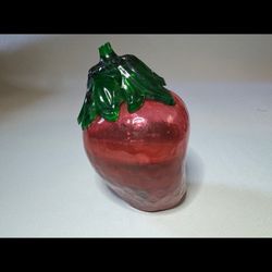 Vintage Avon The Big Berry Strawberry Bath Foam Collectors 1970’s Fruit Decor