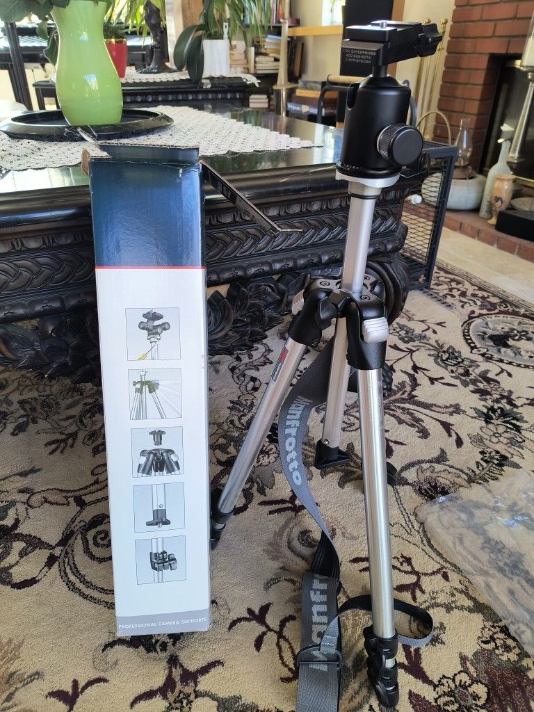 Photography Tripod 