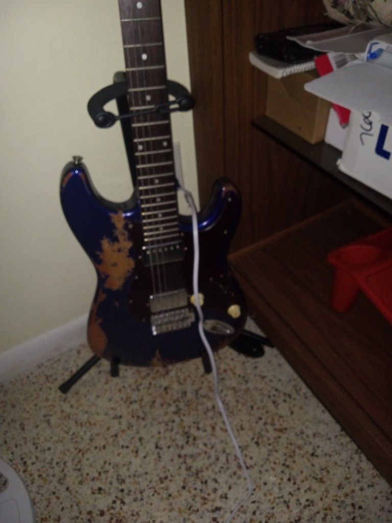 BRAND NEW RAT ROD GUITAR ๐ธ