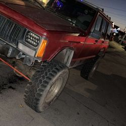 1987 Jeep Cherokee