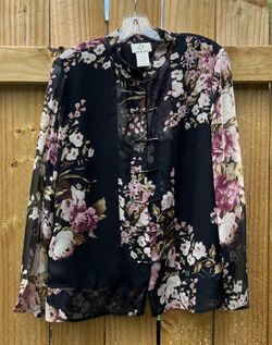 Color Floral Black Silk Blouse Sz. 1X 100% Silk - 100% Polyester Lining Pit-to-Pit - 24 inches Total Blouse Length - 26.5 inches Sleeve Length -