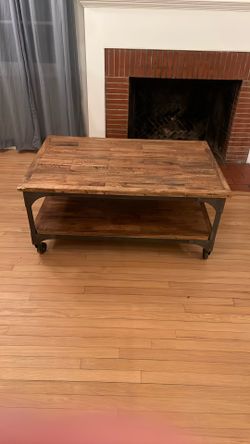 Coffee Table for FREE - Herkimer St Silverlake