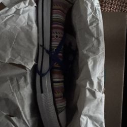 Converse Shoe / Rainbow 🌈 