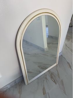 Large Heavy Mirror. Pick up and Pasadena.