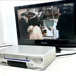Panasonic PV V4524S VCR 4 Head Hi Fi Stereo Omnivision VHS Player, Tested