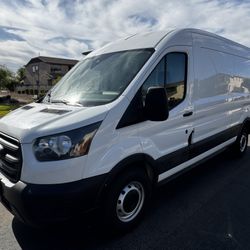 2020 Ford Transit-250