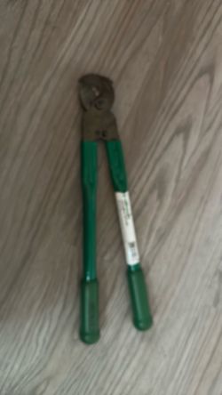 Greenlees cable cutter