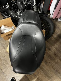 Street Glide Seat