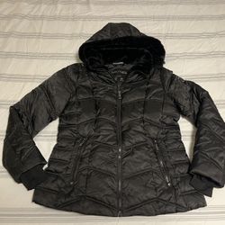 Nautica Women’sHeavyweight Puffer Jacket With Faux Fur Lined Hood