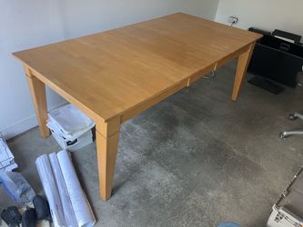 Dinning room table - for quick sal - $15