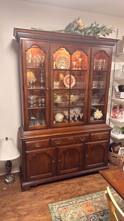 Cherry Wood China Cabinet Hutch