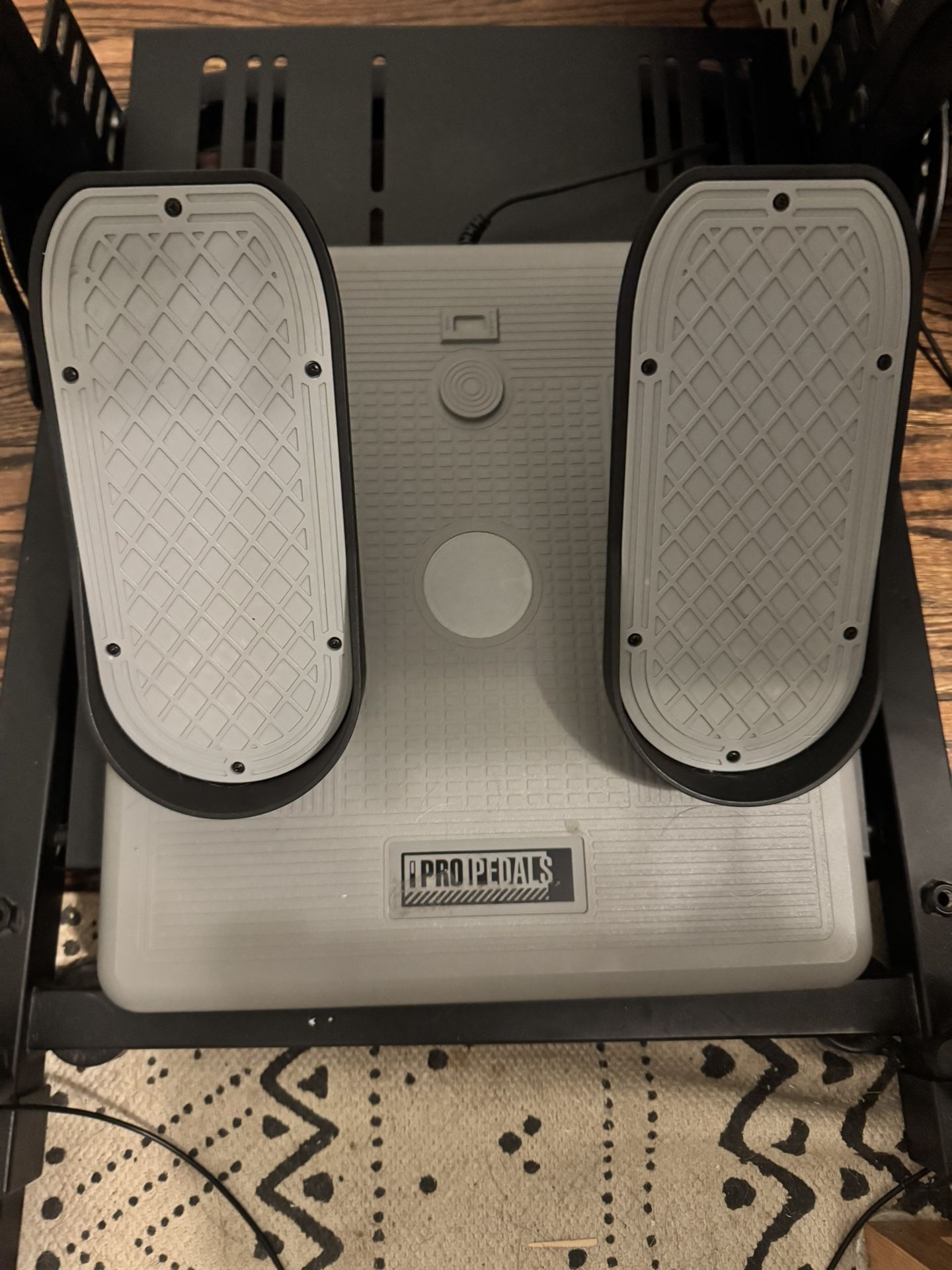 CH Pro Rudder Pedals For Flight Sim