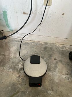 Waffle maker