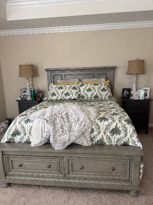 Queen Size Bed Frame With Storage