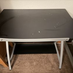 Drafting Table Lifts All The Way Up, Multiple Positions 