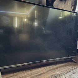 40” LG Smart TV