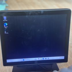 Elo 17 inch All-in-One Desktop Touchcomputer 17B2 Elo E309211