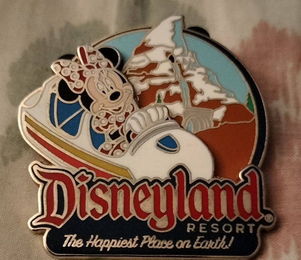 Disneyland Resort Pin The Happiest Place On Earth