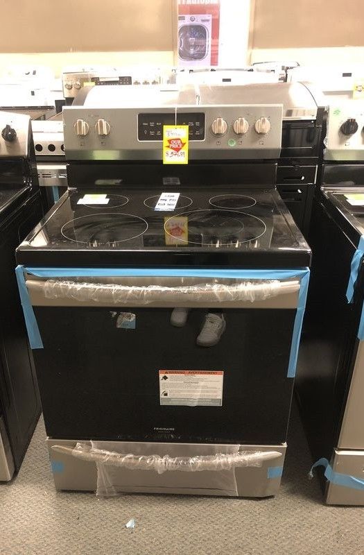 Frigidaire Electric Stove Appliance Liquidation 4JQK for Sale in Dallas