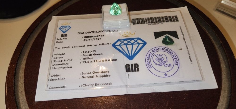 10.80ct Natural Blue Sapphire | Cut Loose Gemstone. Treatment: Heating. Certification Card Included