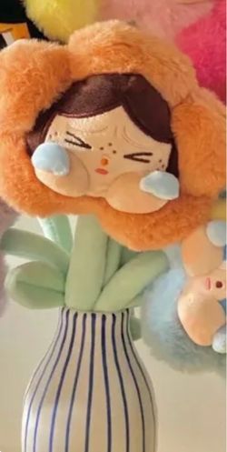 Pop Mart Cry Baby Sad Club Papaya Yellow Flower