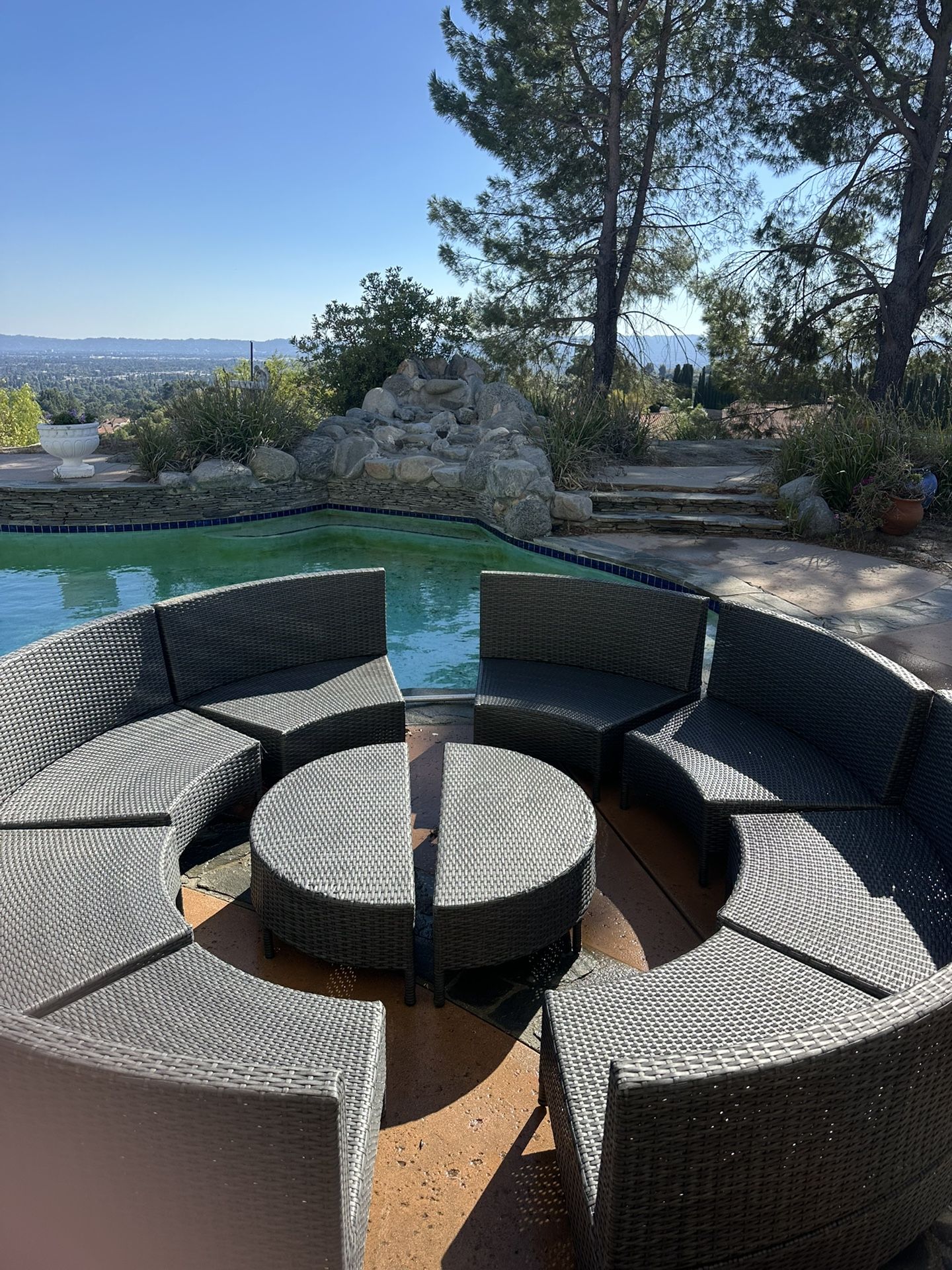 Round Sectional With Table