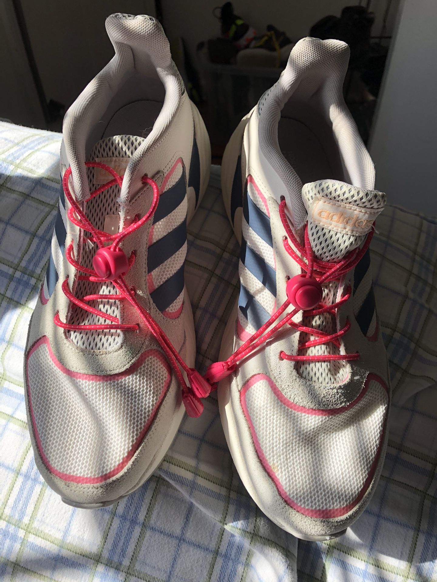 Adidas cloadfoams 11’s