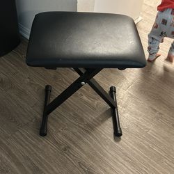 Keyboard chair